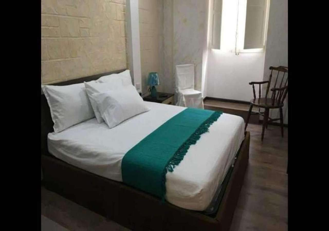 Charming Room In Peaceful Part Of Urban Valeta Msida Extérieur photo